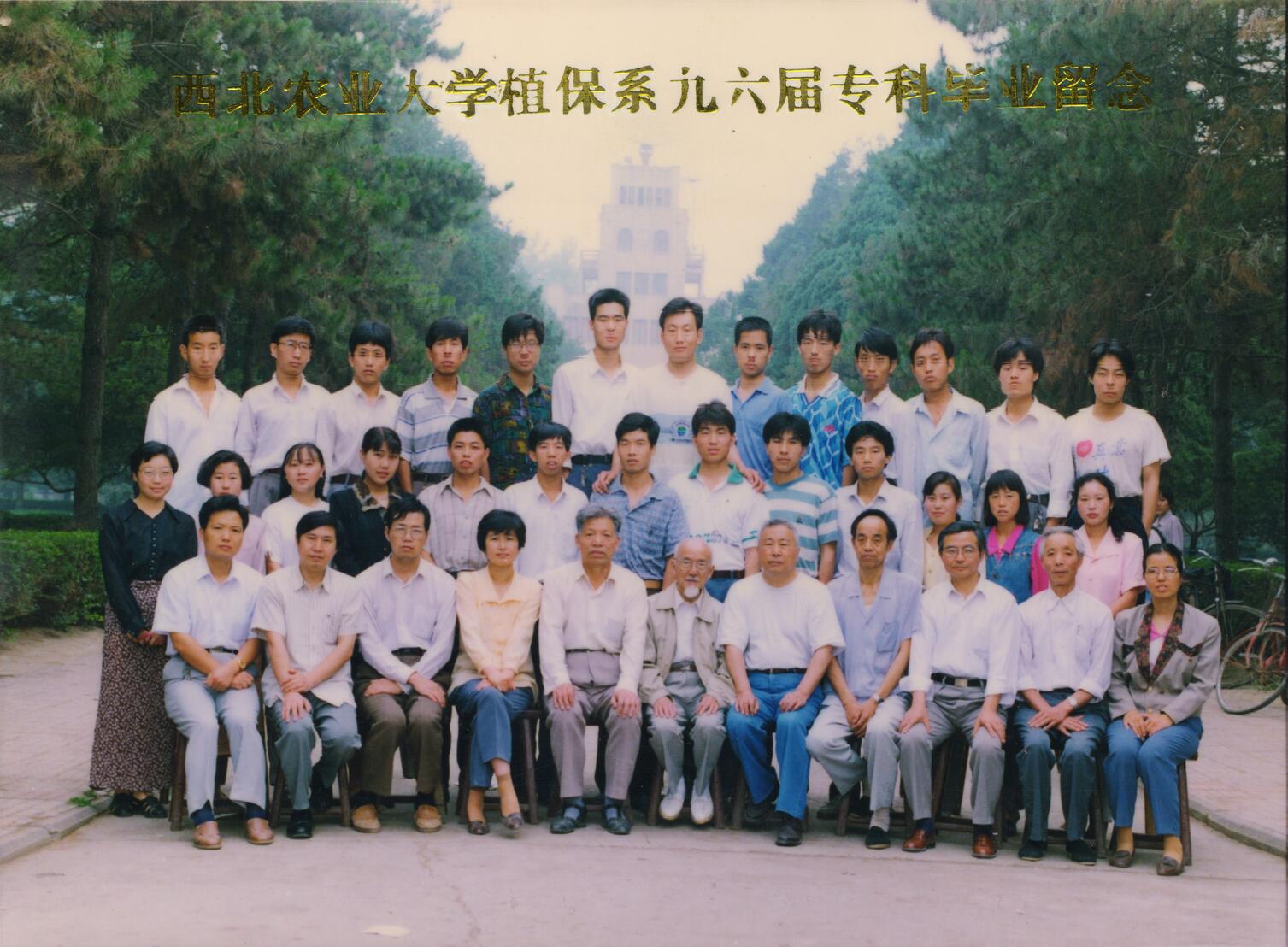 eb1098fde9884b95a9e658d62c7e6eae.jpg eb1098fde9884b95a9e658d62c7e6eae.jpg